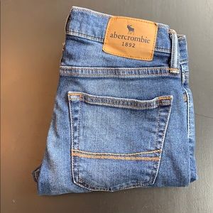 Boy’s Abercrombie Super Skinny Jeans Sz 11/12